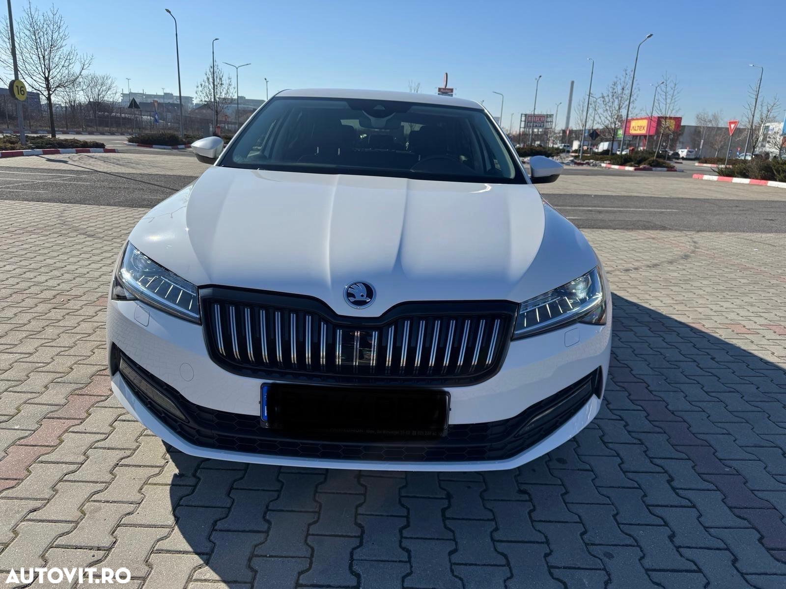 Skoda Superb 2.0 TDI DSG Ambition - 5