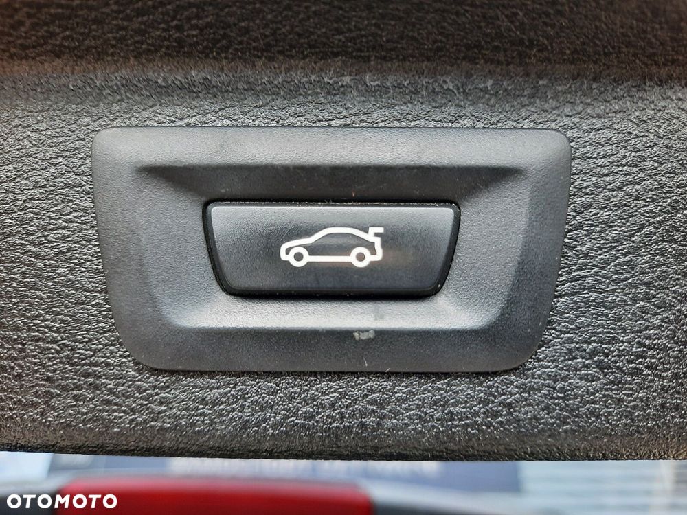 BMW X5 xDrive25d - 29