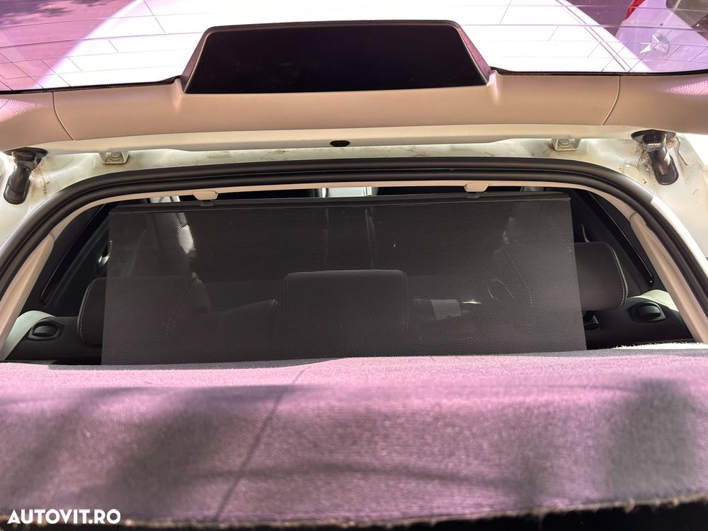 Renault Laguna dCi 175 FAP Aut. Bose Edition - 32