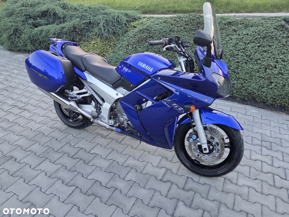 Yamaha FJR - 33