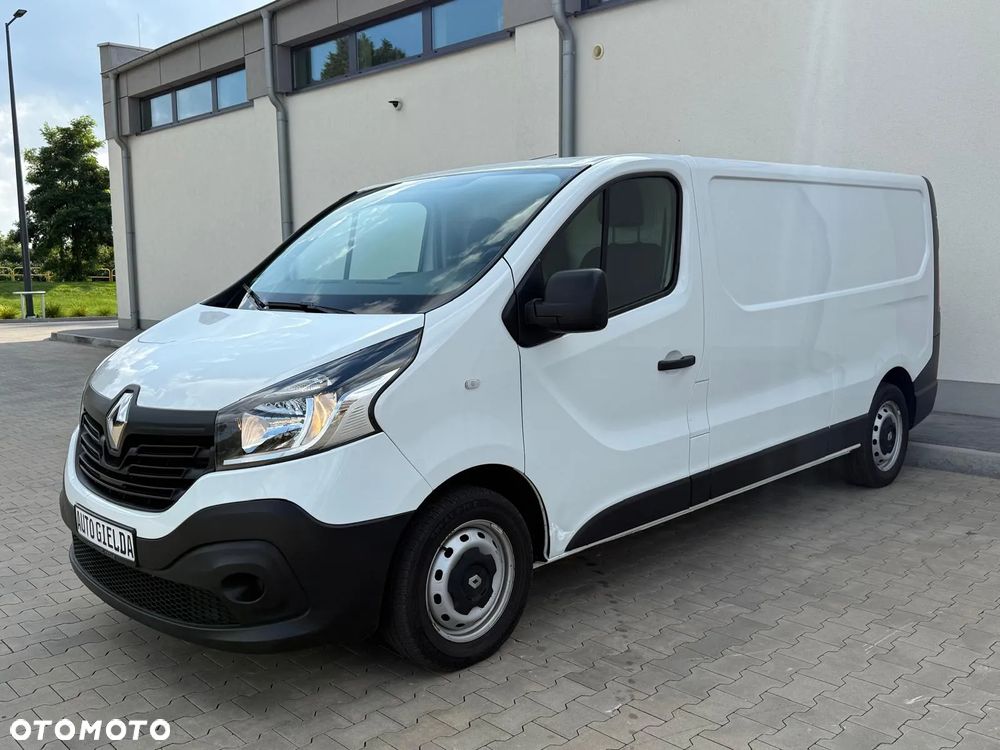 Renault Trafic - 9