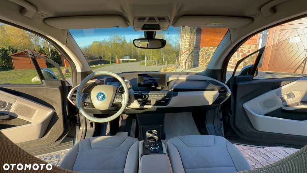 BMW i3 (60 Ah) - 17