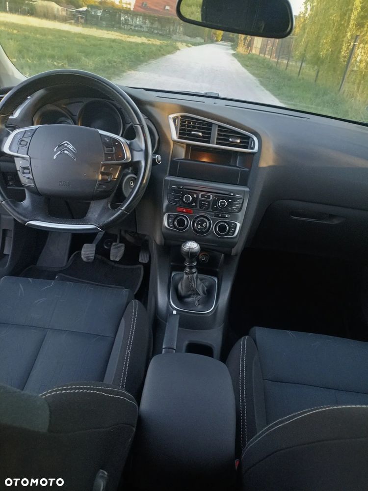 Citroën C4 1.6 HDi Magic - 7