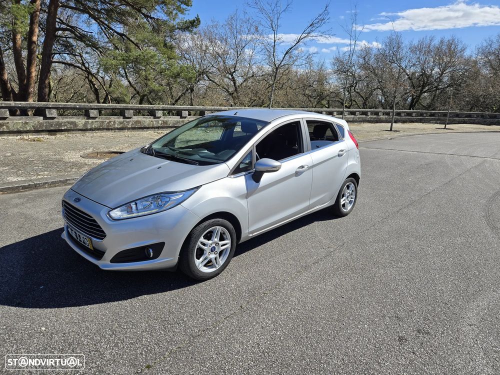 Ford Fiesta 1.0 T EcoBoost Titanium - 2