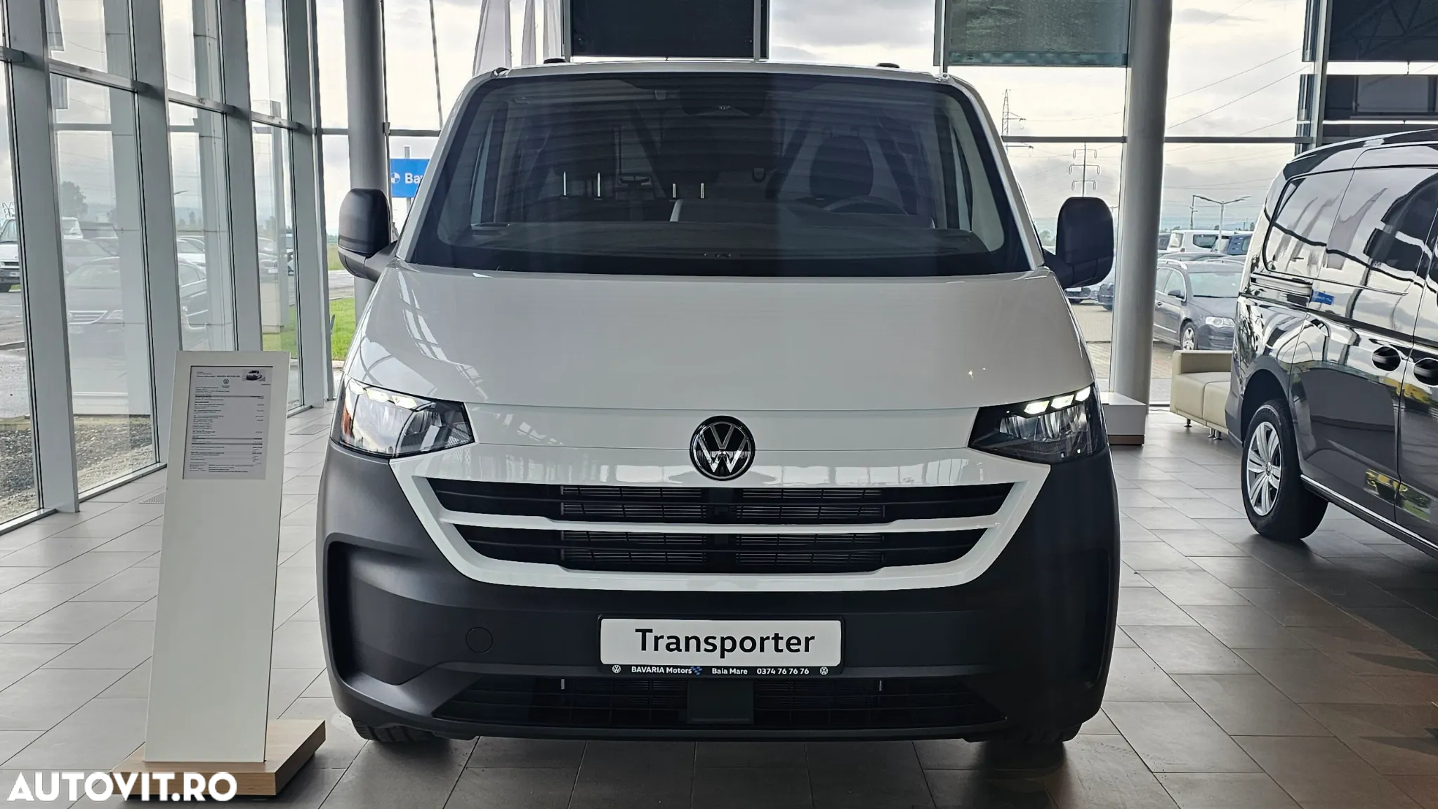 Volkswagen Transporter - 4