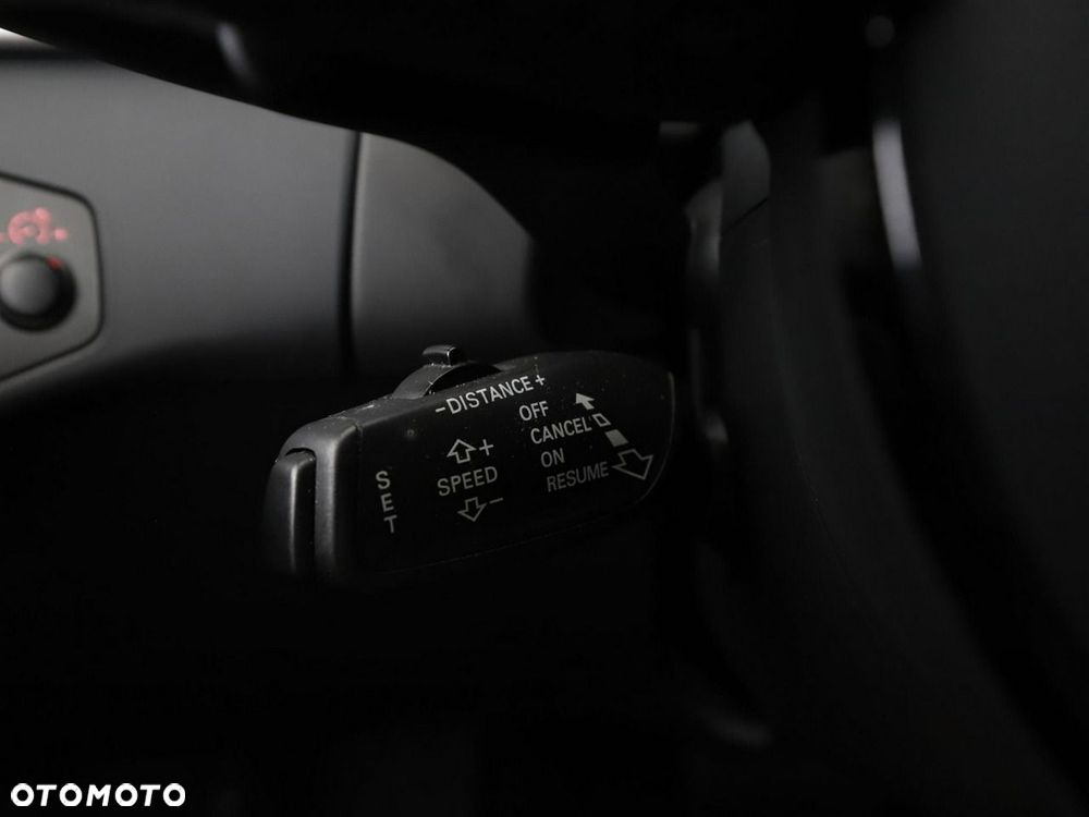 Audi A4 Avant 2.0 TDI S tronic - 29