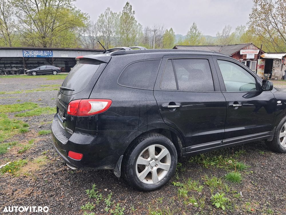 Dezmembrez hyundai santa fe 2.2 cdti an 2009,motor fara anexe - 3