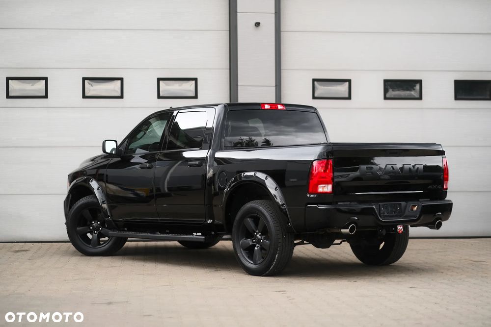 RAM 1500 - 12