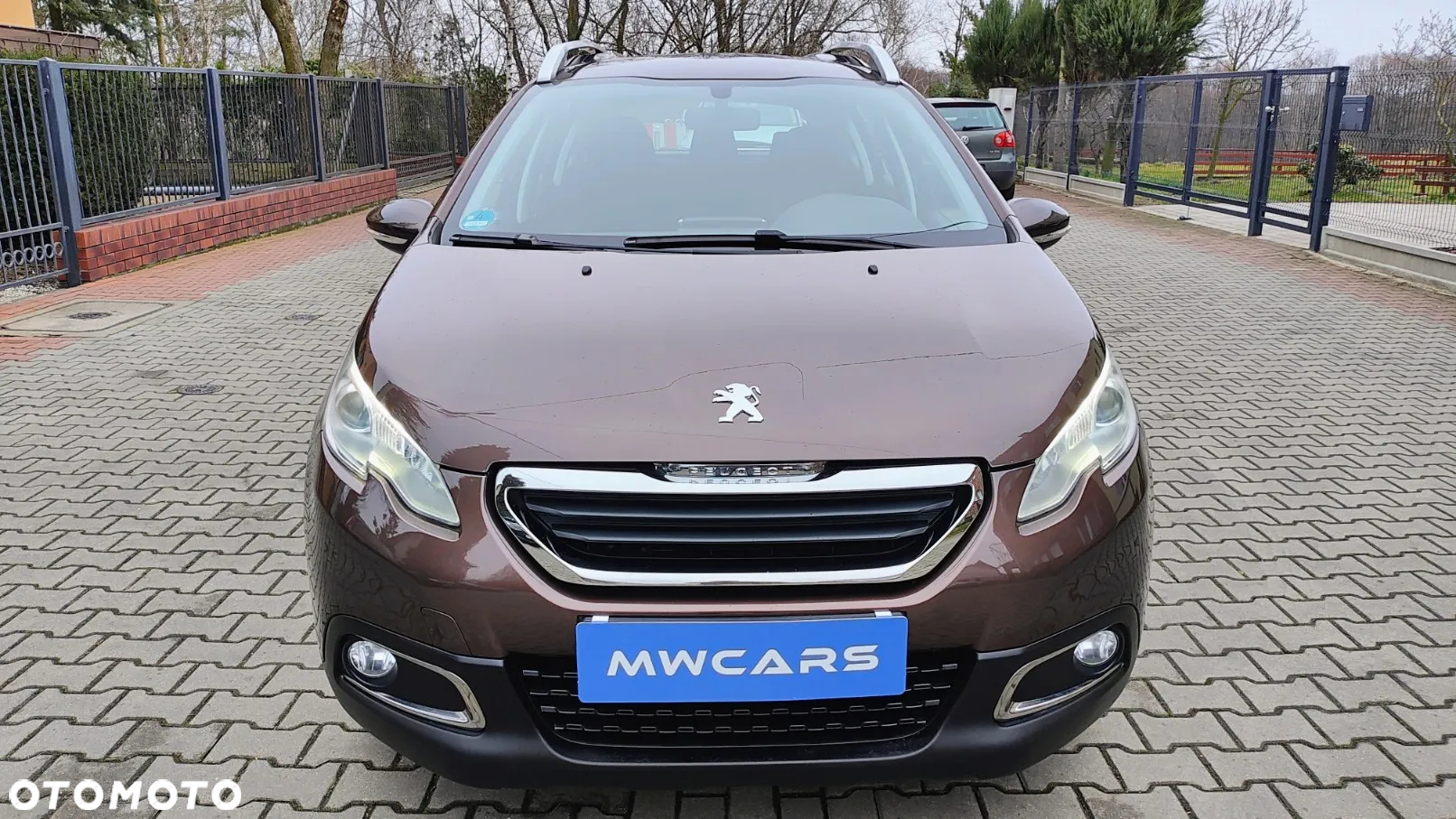Peugeot 2008 1.6 e-HDi Style S&S - 6