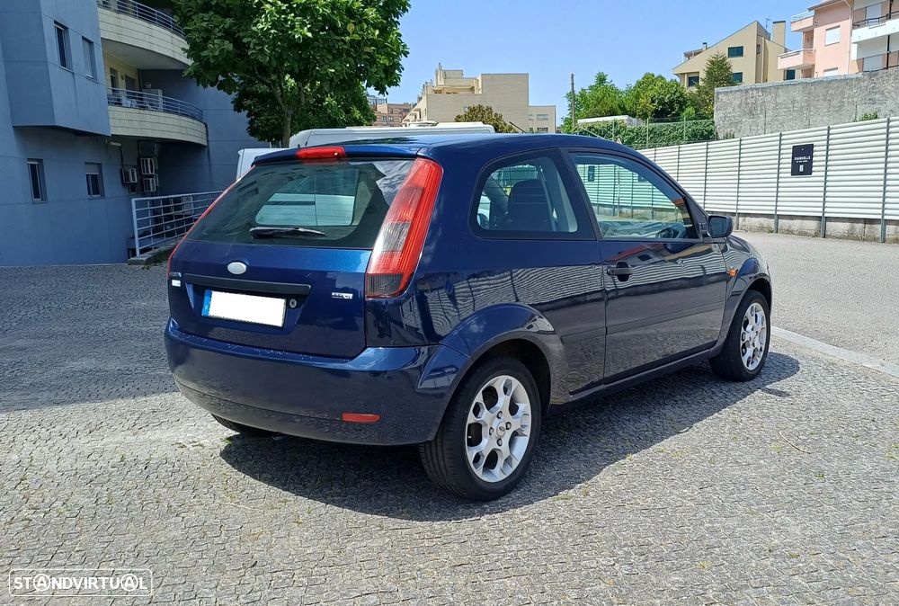 Ford FIESTA 1.4 TDCI VAN - 80 CV - POSSIBILIDADE DE CRÉDITO - 14