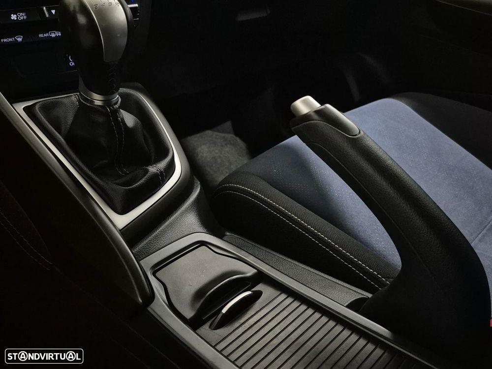 Honda Civic 1.4 i-VTEC Sport - 22