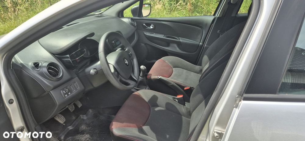Renault Clio 1.2 16V Life - 15