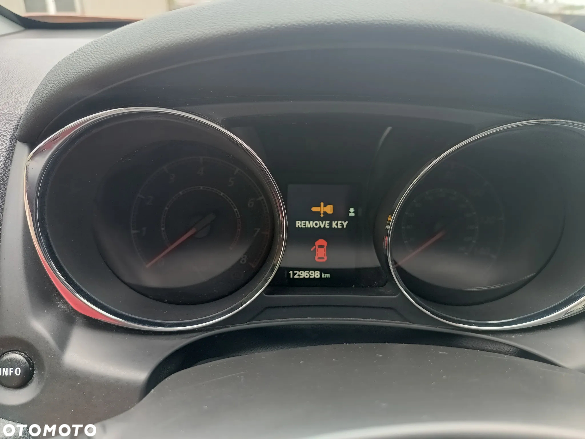 Mitsubishi ASX 2.0 4WD CVT Plus - 14