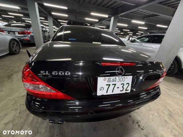 Mercedes-Benz SL - 21