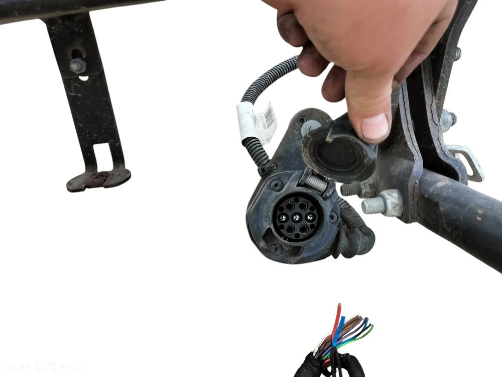 HAK HOLOWNICZY RENAULT CAPTUR II 2019-  Wiązka Moduł - 7