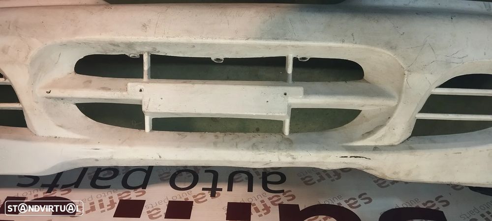 PARACHOQUES / PARA CHOQUES FRENTE HYUNDAI H100 - 2