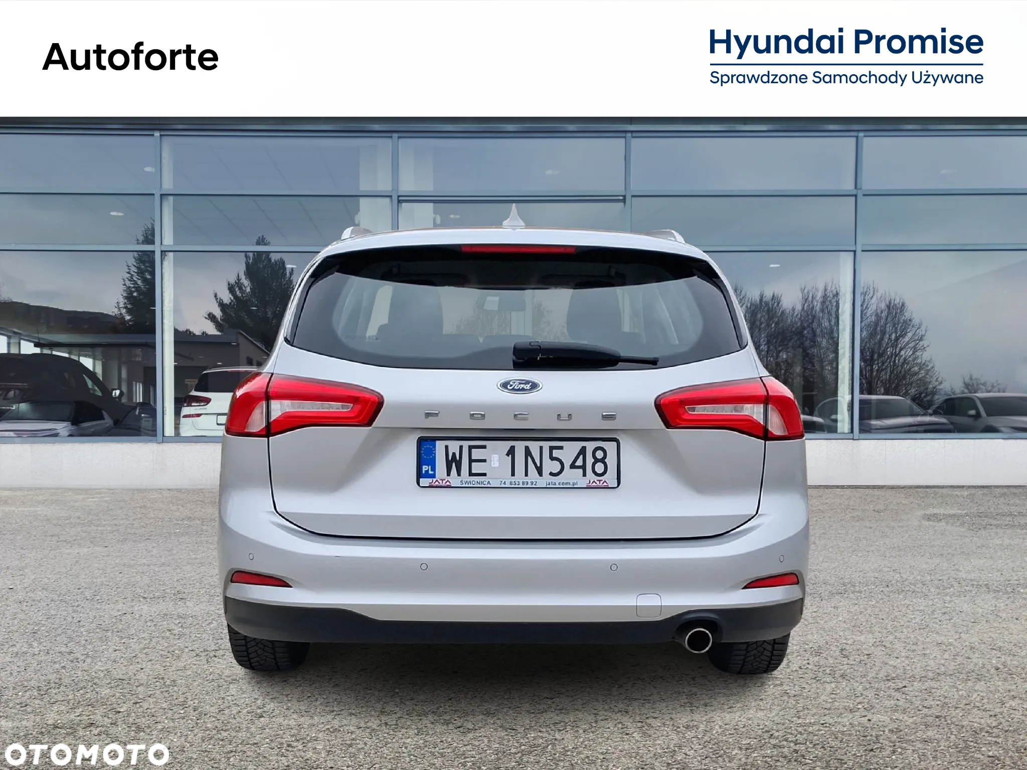 Ford Focus 1.5 TDCi SYNC Edition - 4
