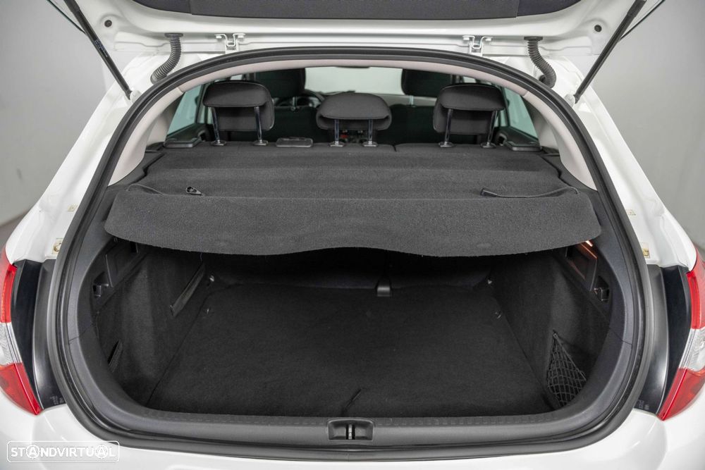 Citroën C4 1.6 HDi Collection - 11