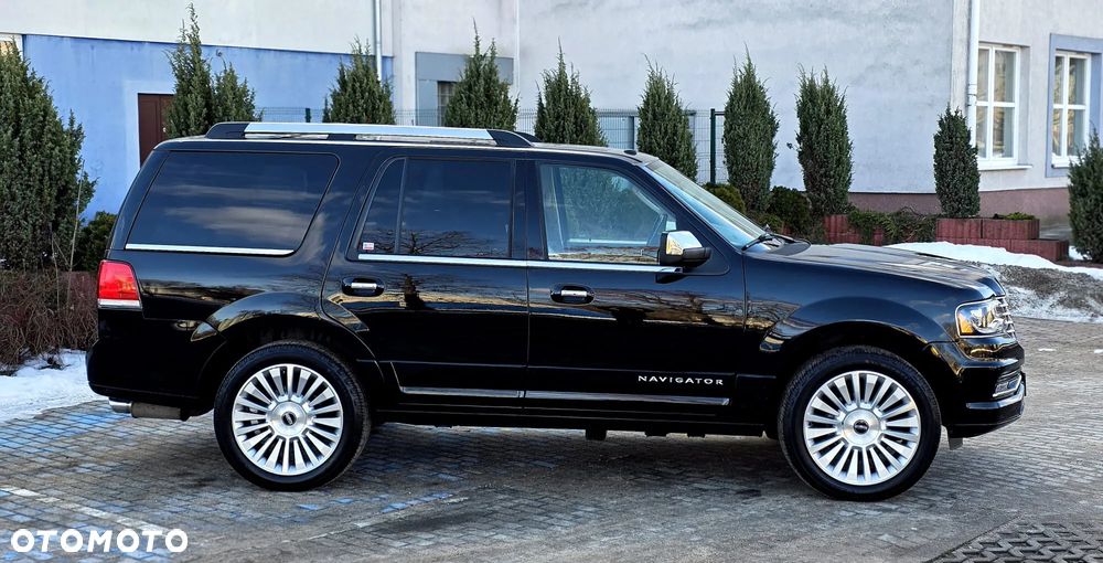 Lincoln Navigator - 7