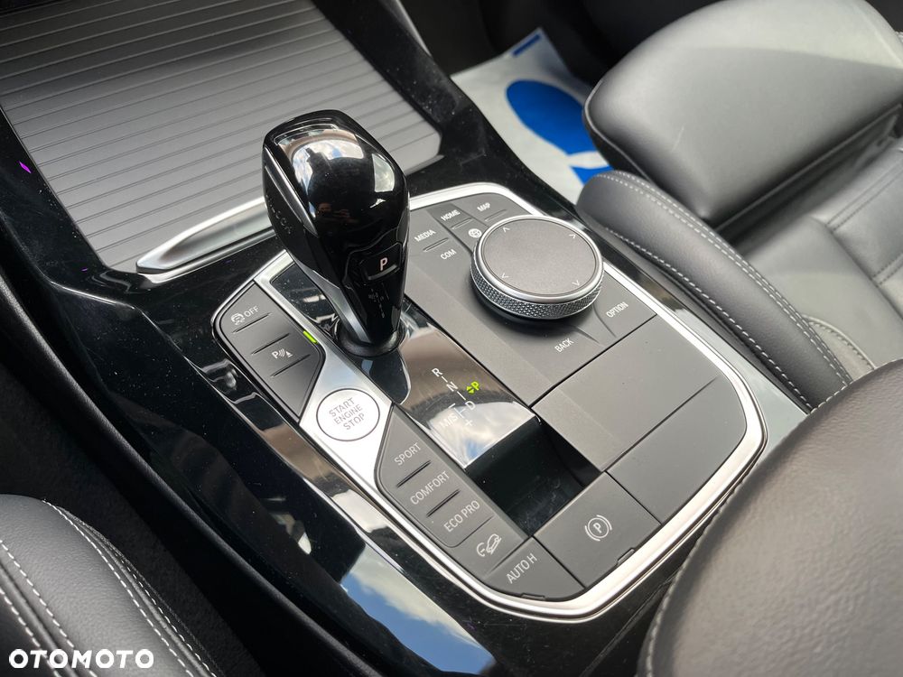 BMW X3 xDrive30d mHEV sport - 33