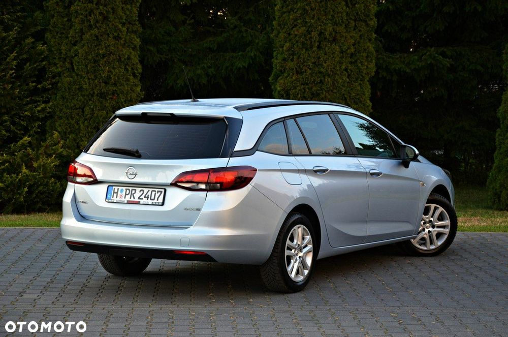 Opel Astra 1.6 CDTI Sports Tourer Active - 4