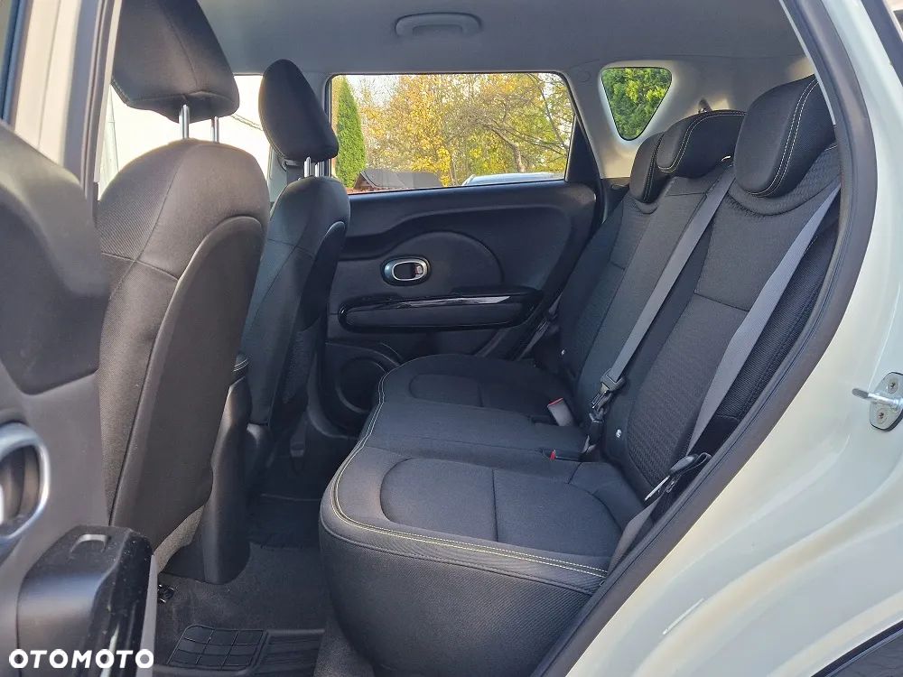 Kia Soul 1.6 GDI XL - 12