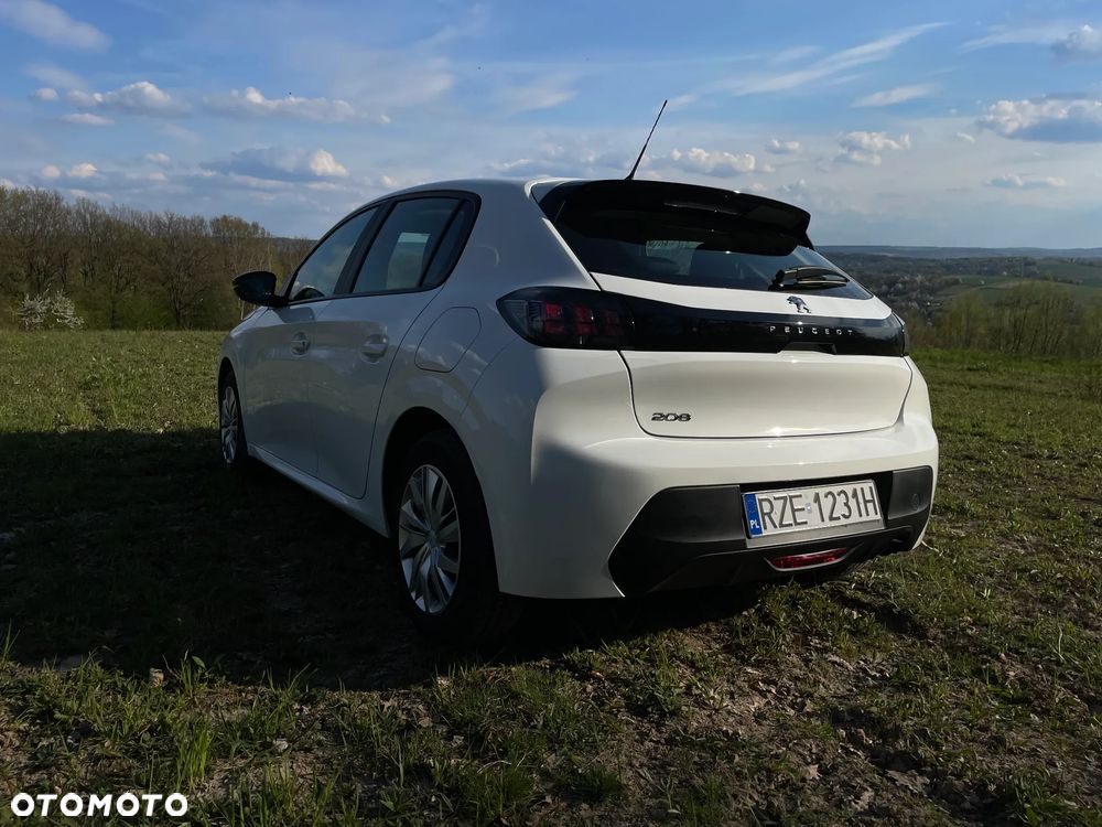 Peugeot 208 - 2