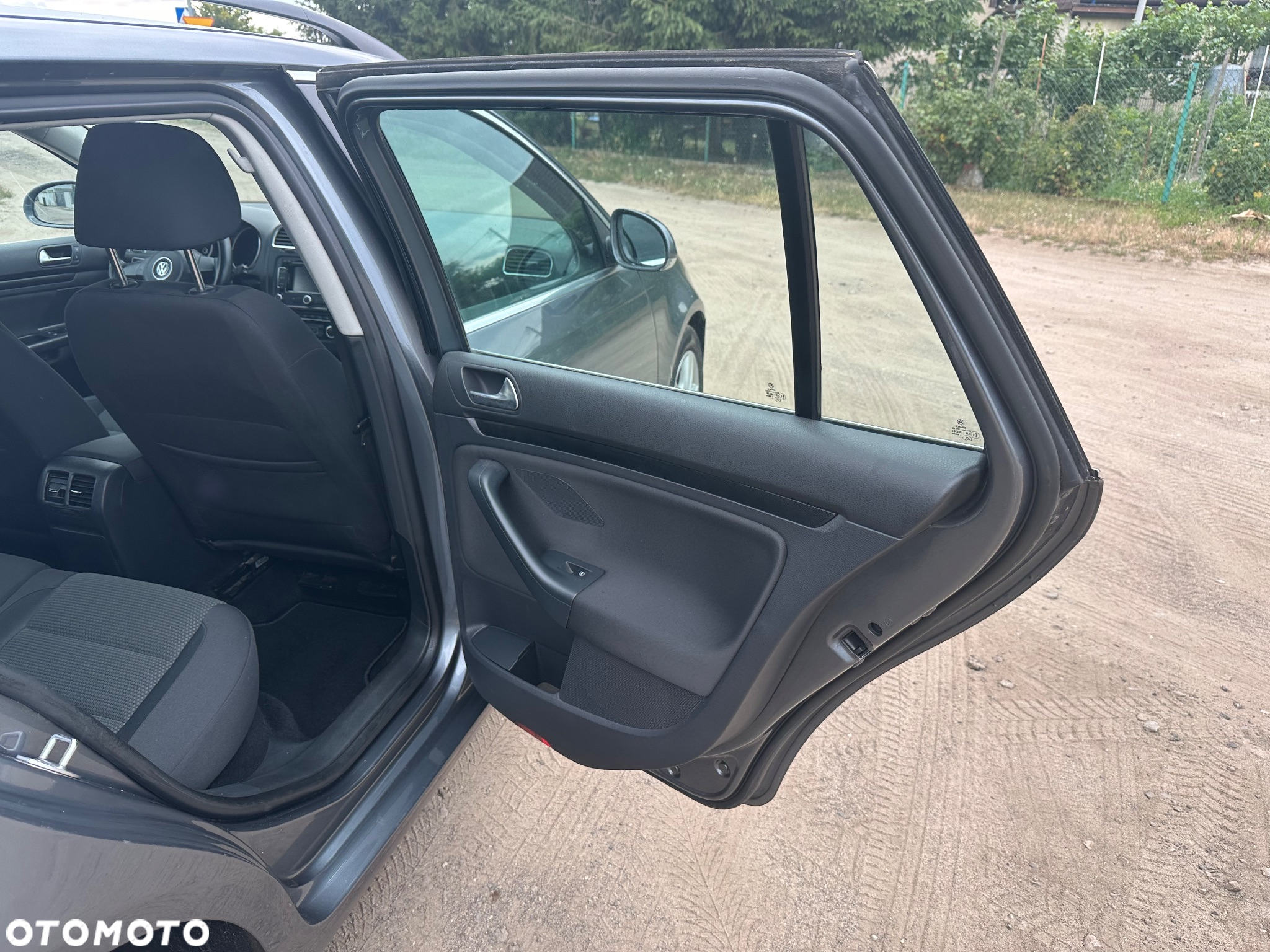 Volkswagen Golf 1.6 TDI DPF Style - 14