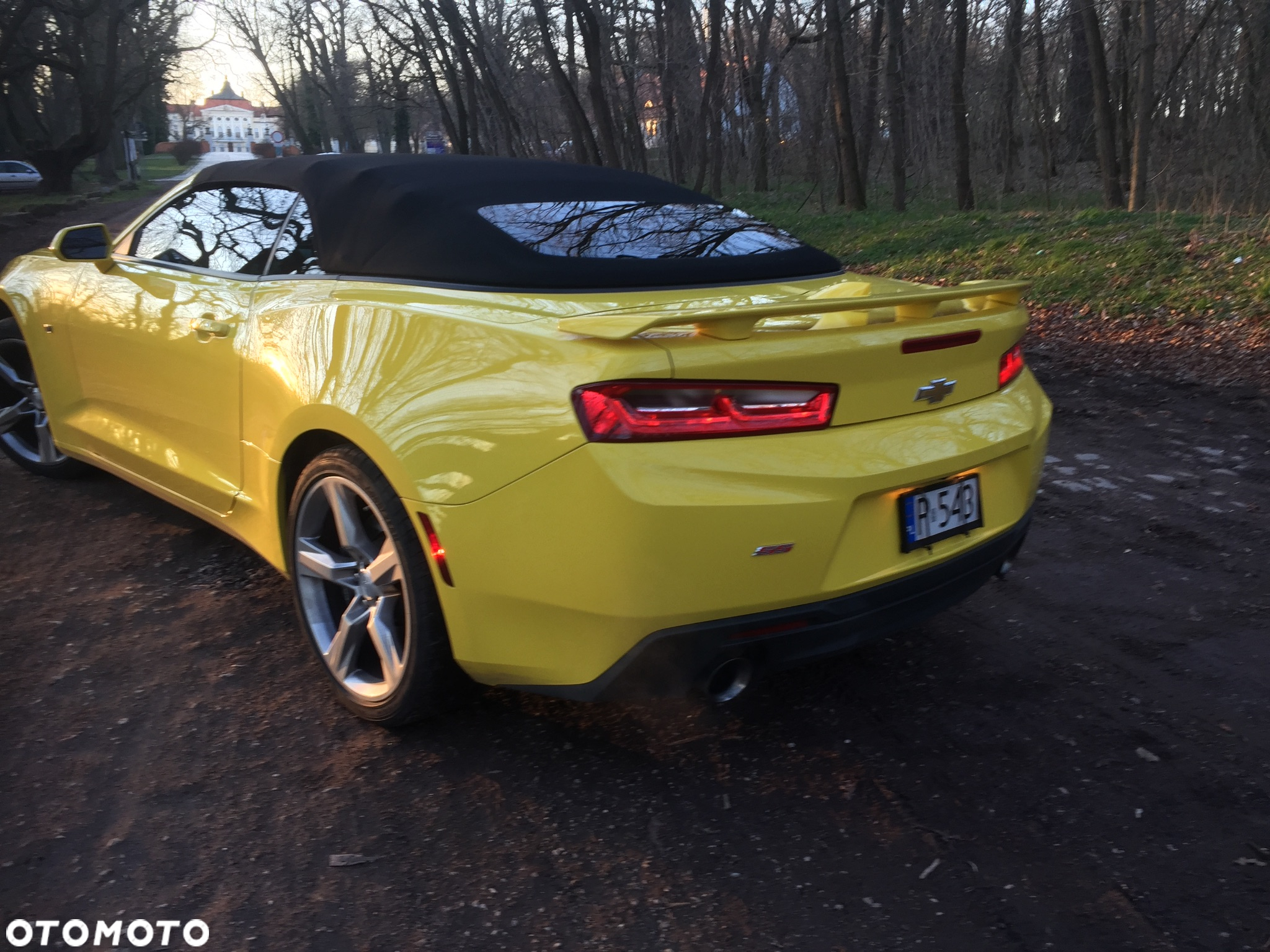 Chevrolet Camaro - 3