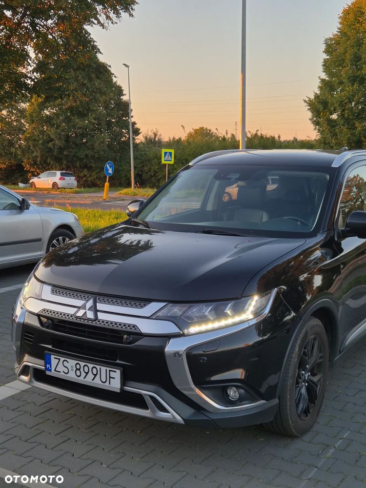 Mitsubishi Outlander 2.0 Intense + 4WD CVT - 2