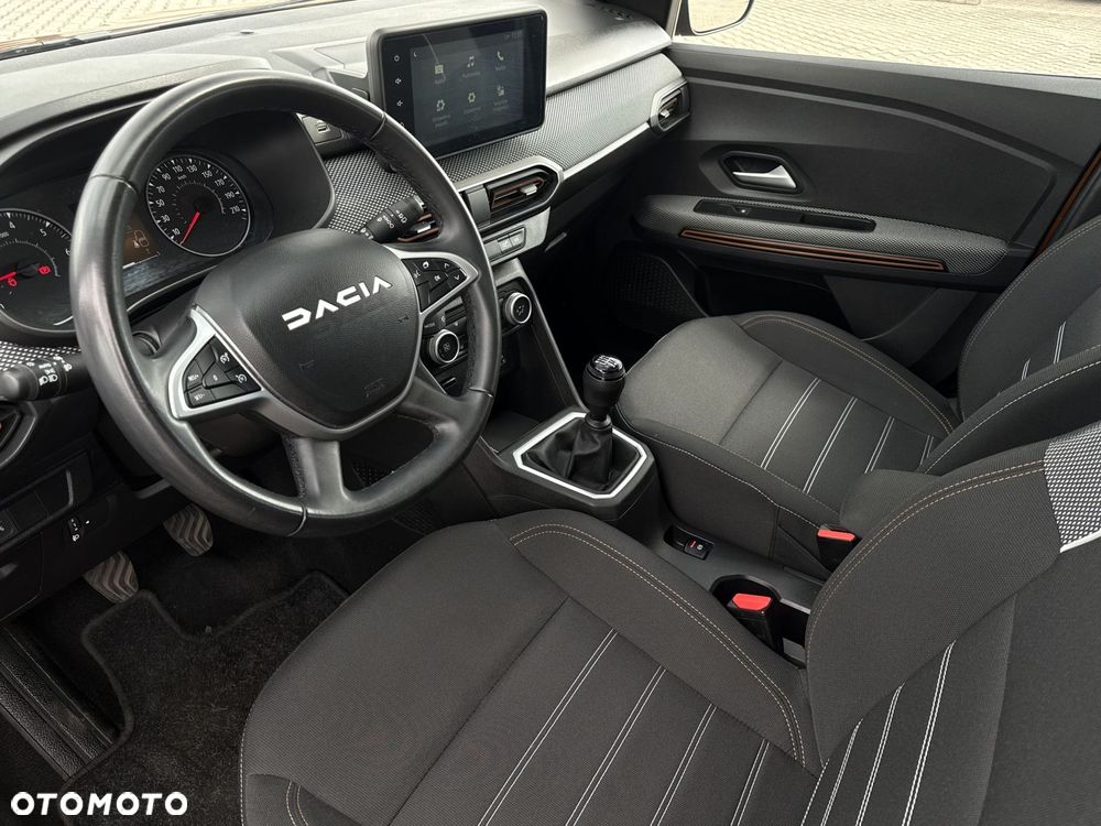 Dacia Sandero - 10