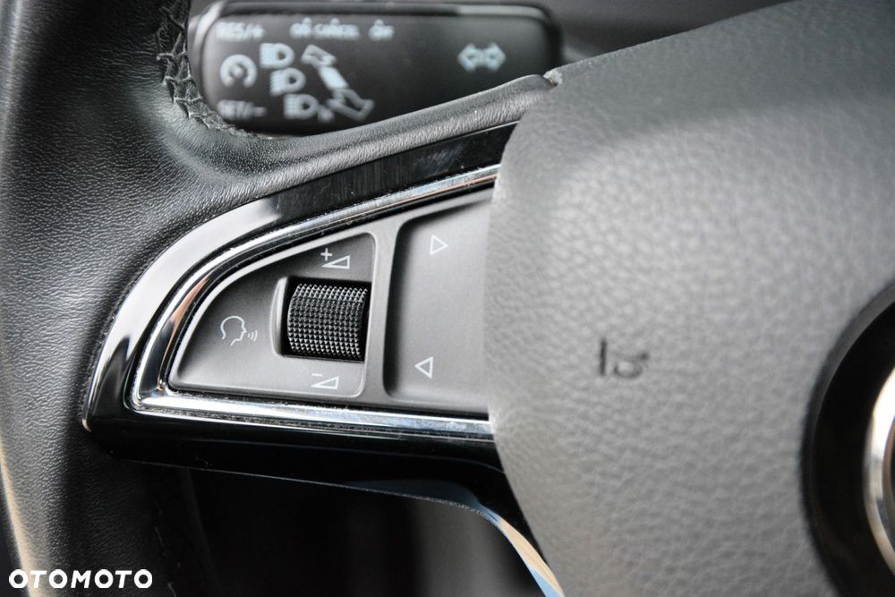 Skoda Superb 2.0 TDI Ambition DSG7 - 20