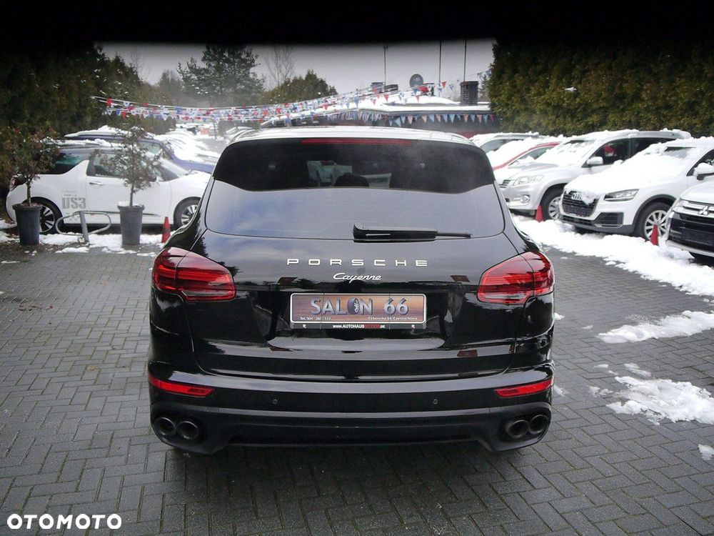 Porsche Cayenne - 11