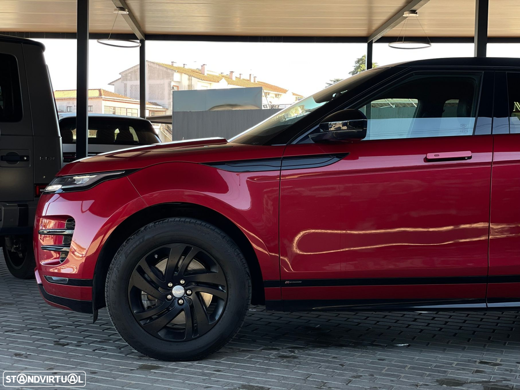 Land Rover Range Rover Evoque 2.0 D150 AWD R-Dynamic S Auto - 4