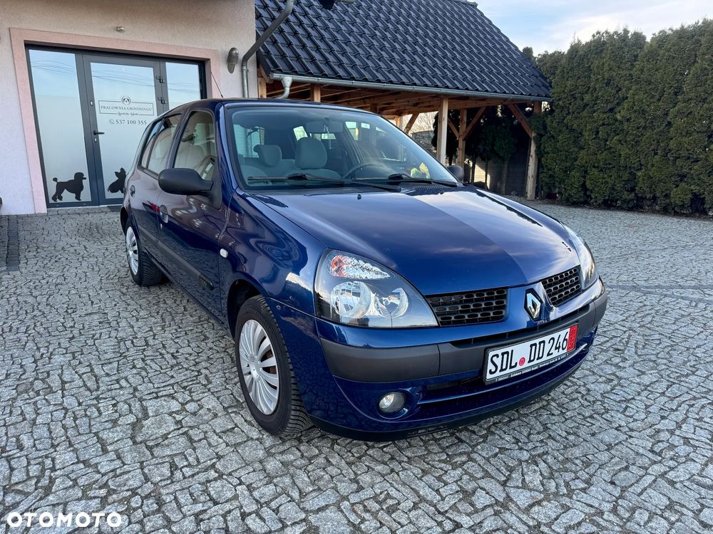 Renault Clio 1.2 16V Emotion - 3
