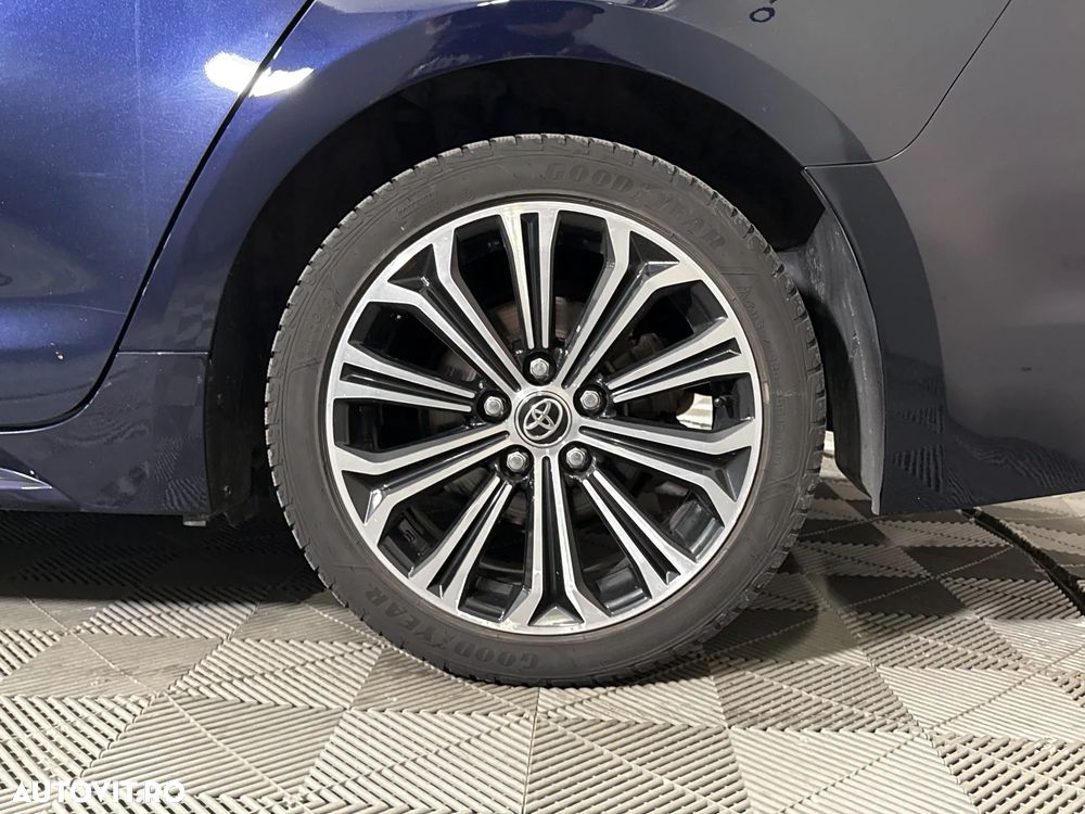 Toyota Corolla - 14