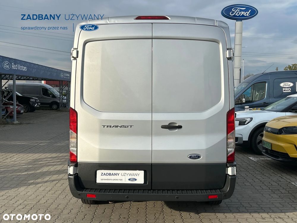 Ford Transit - 11