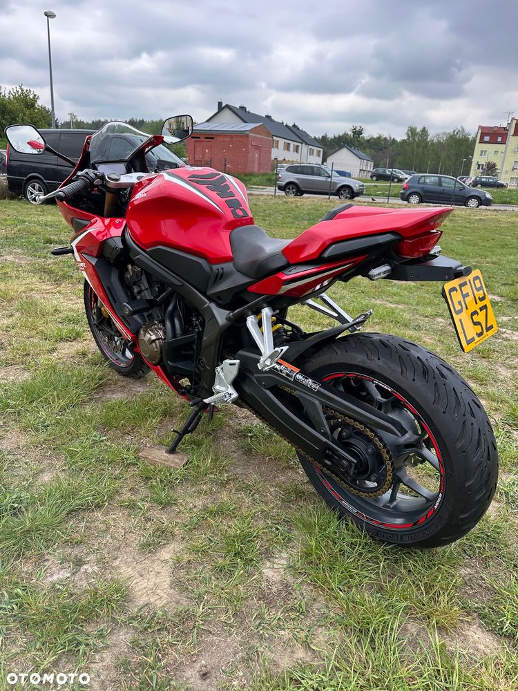 Honda CBR - 6