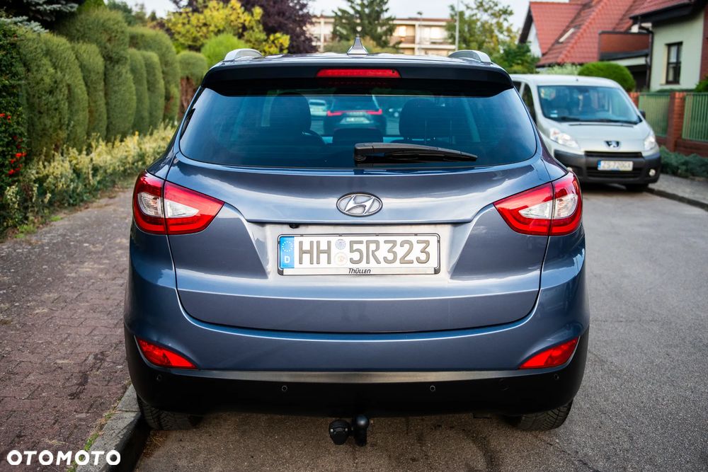 Hyundai ix35 blue 1.6 2WD Finale Gold - 6
