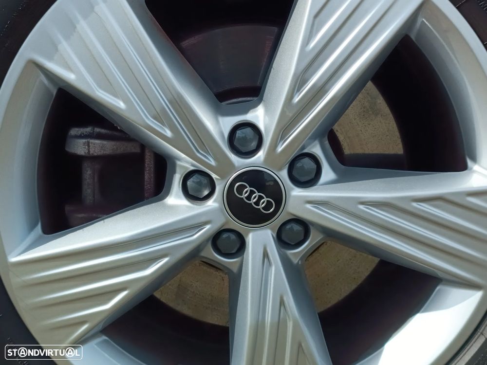 Audi Q4 e-tron 35 - 10