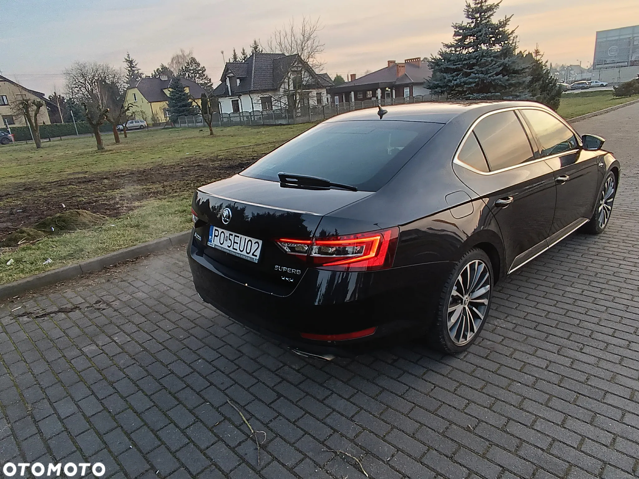 Skoda Superb 2.0 TSI 4x4 L&K DSG - 10