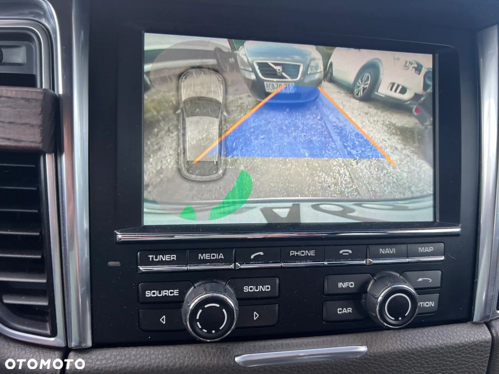 Porsche Macan - 26