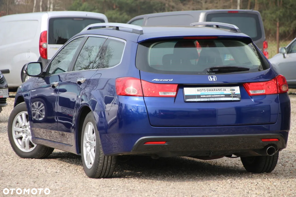 Honda Accord 2.0 Executive - 15