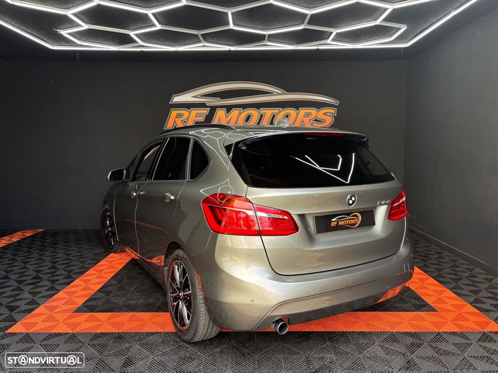 BMW 218 Active Tourer d Line Sport - 6