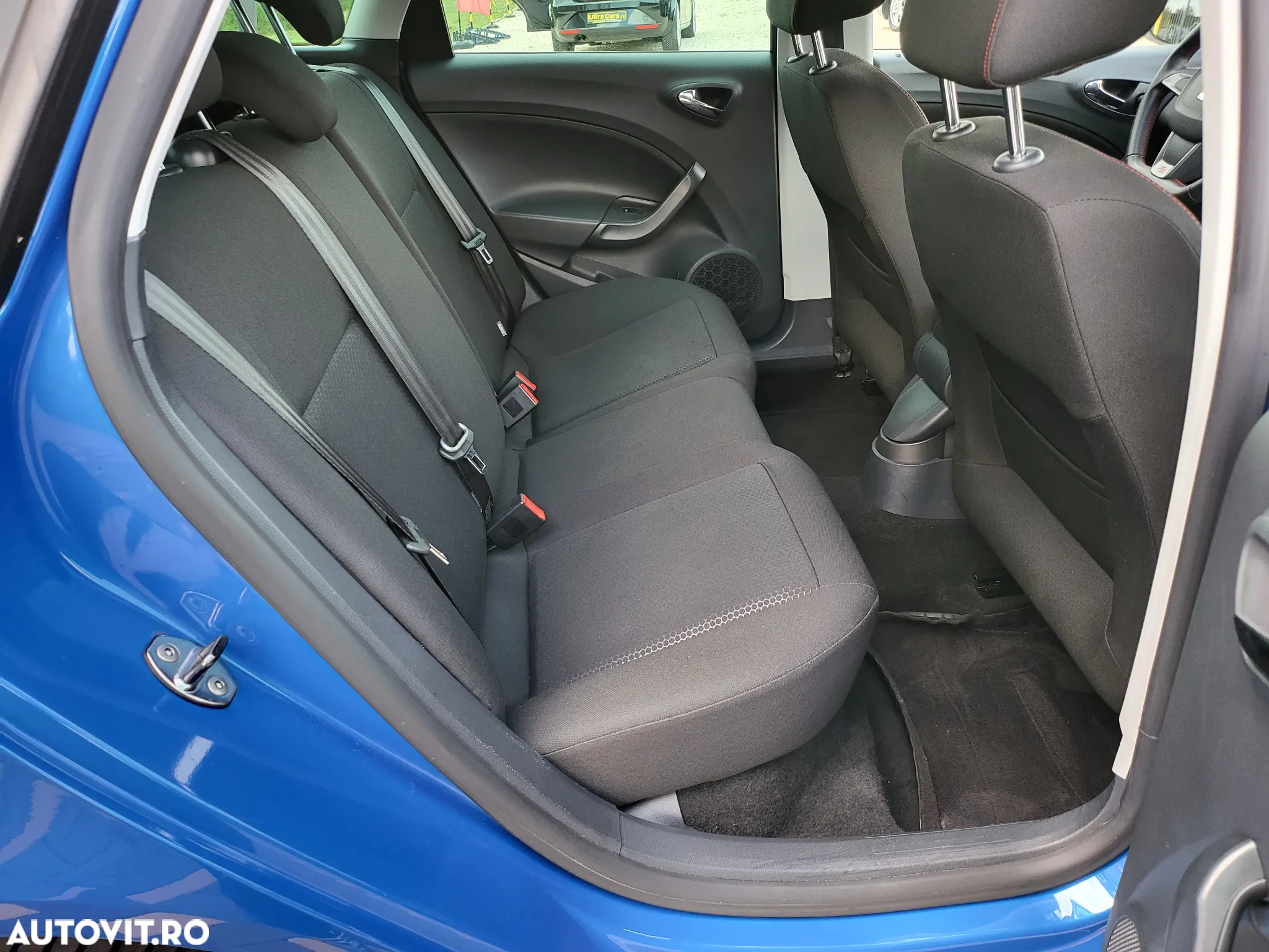 Seat Ibiza ST 1.4 TSI DSG FR - 11