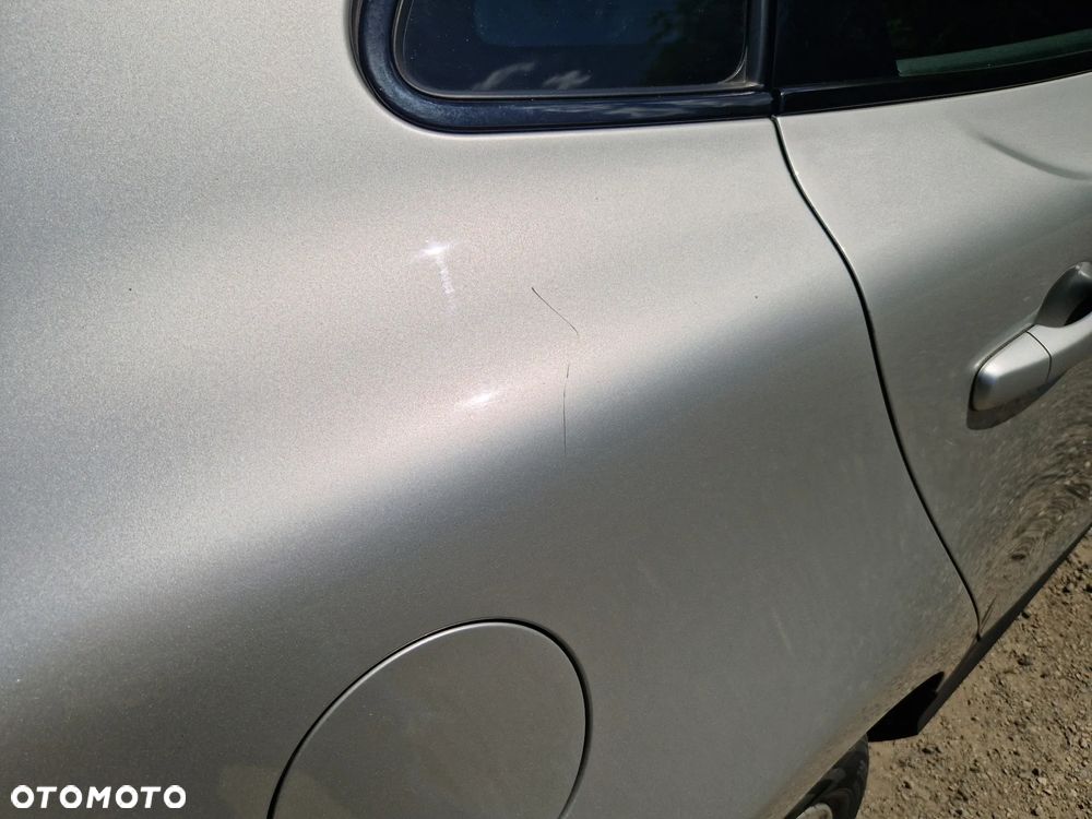 Volvo V40 D2 Drive-E Momentum - 17