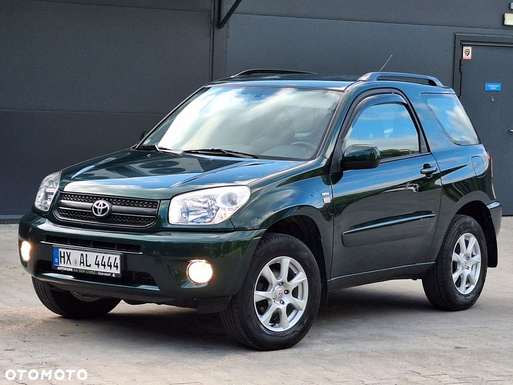 Toyota RAV4 - 1