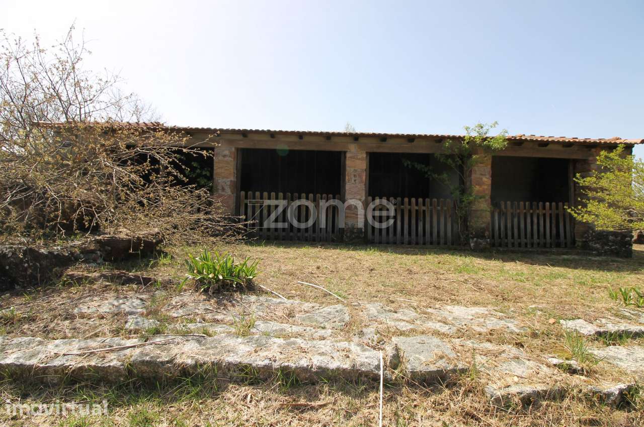 Casa térrea com terreno na Serra de Arga, Caminha, Viana do Castelo - Grande imagem: 2/44