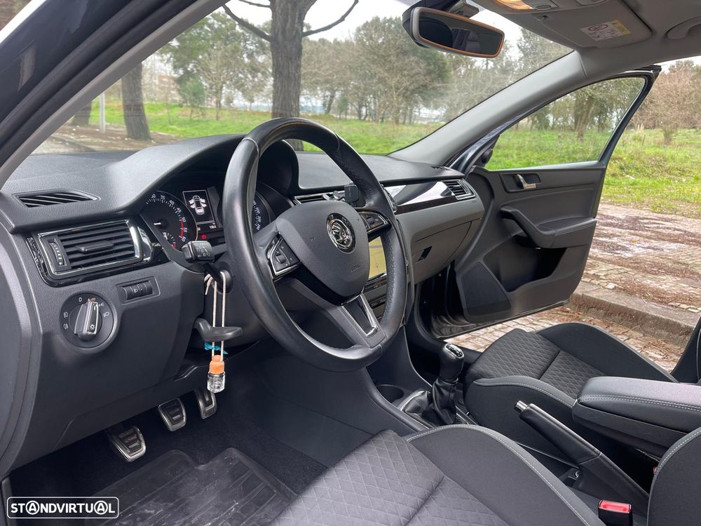 Skoda Rapid Spaceback 1.4 TDi Style - 22