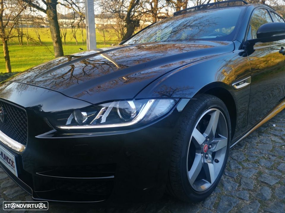 Jaguar XE 2.0 D R-Sport Aut. - 2